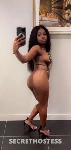 24 year old Escort in Des Moines IA Waiting for you baby