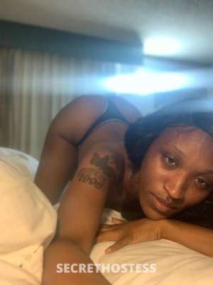 26 year old Escort in Phoenix AZ Outcalls &amp; Cardates