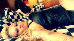 35 year old Escort in Tyler TX ask me about my specials