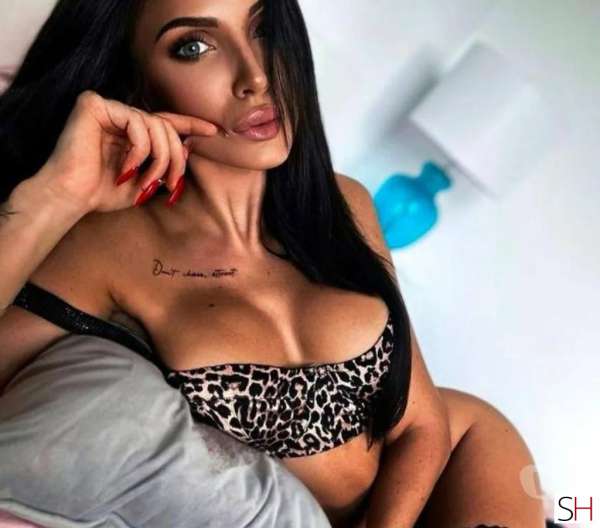 23Yrs Old Escort Size 8 London Image - 0