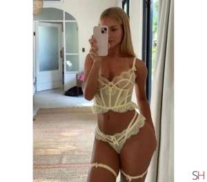 25 year old Escort in Birmingham PARTY GIRL KATE Incalls outcalls Just a few days x, 