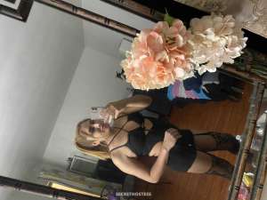 0 year old Escort in Los Angeles CA dayanna new in town n ready to bottom