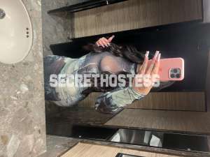 23 year old Asian Escort in Los Angeles CA Jade 23Yrs Old Asian Escort black brown Eyes Los Angeles CA