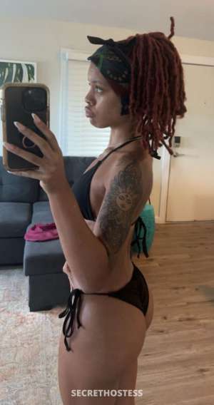 Ready to have a good 😋time with my wet 💦tiny p***y??  in Medford-Ashland-Klamath OR