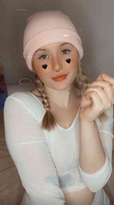 25 year old British Escort in Cardiff Add me on telegram:@morgan_cashe101