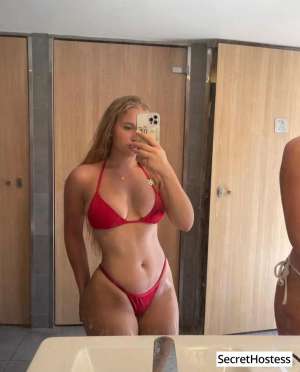 29 year old Thai Escort in Chicago IL Escort model I’m Kirstie Clintic I have a tight pu**y, 
