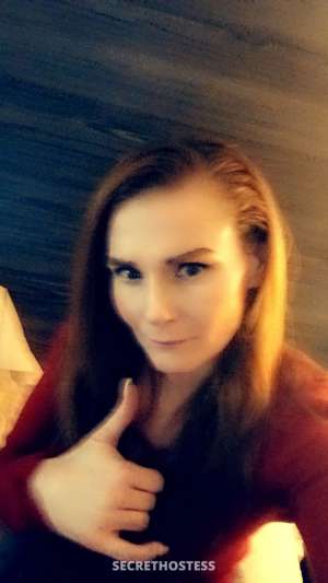 30 year old Escort in Chicago IL Sexy kinky Freaky Red looking for some fun