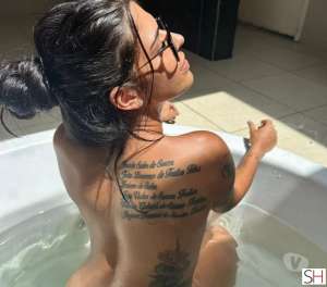 20 year old White Escort in Gravata Pernambuco Moreninha tatuada