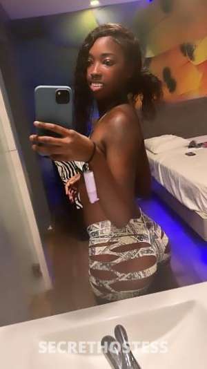 Slim 25Yrs Old Escort Memphis TN Image - 1