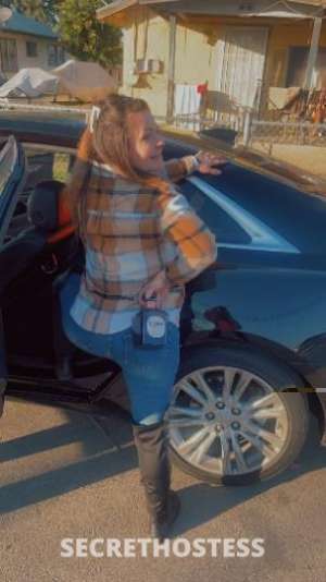34 year old Escort in Fresno CA sexy sweet suductive