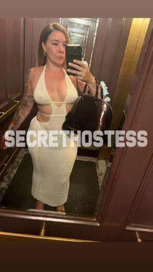 32 year old Caucasian Escort in Chicago IL Jazzy