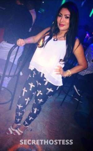 25 year old Latino Escort in Oakland CA HONDURENA Latina Carolina Visitando Hayward de nuevo