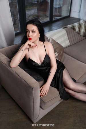23 year old Escort in Manila Lara, escort