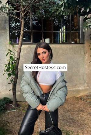 23 year old Hispanic Escort in Budapest Diana, Agency