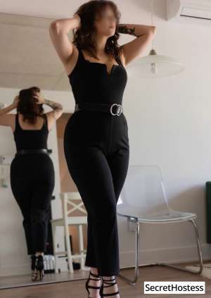 25 year old Escort in Montreal Escort model Laura Pernel, Montreal