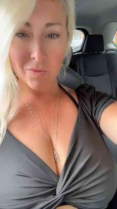 38 year old Mixed Escort in New Brunswick I’m available 👅213 👅415 👅6930