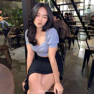 Vella, escort in Bali