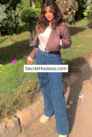 24 year old Arabian Escort in Sharm El Sheikh Ahlaam, Agency