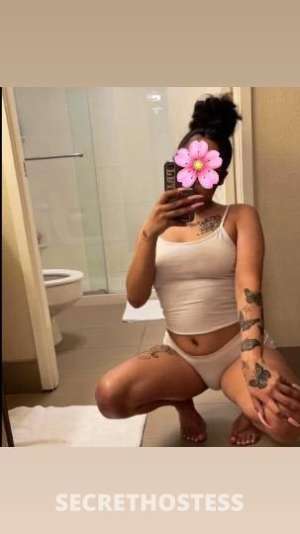 23 year old Cuban Escort in Reading PA name is cherry