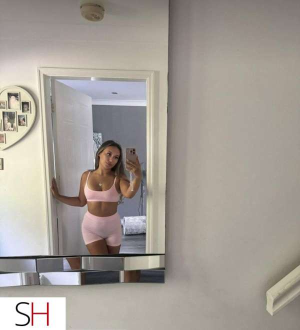 22Yrs Old Escort North Shore Image - 4