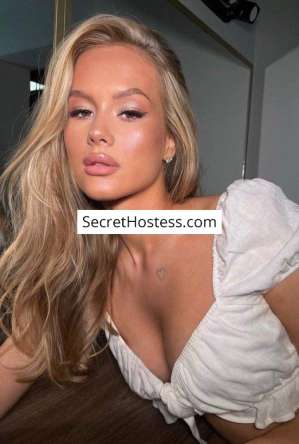 19 year old Caucasian Escort in Paris Mariam, Agency