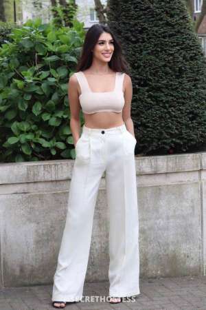 23 year old Brazilian Escort in London 23Yrs Old Brazilian Escort Brunette C Cup 65KG 165CM Tall 