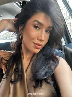 23 year old Latino Escort in London Mel Maia, escort