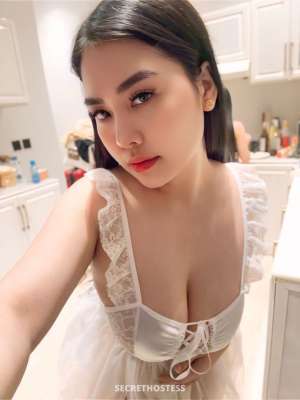 26 year old Asian Escort in Riyadh GFE Chubby curvy, escort