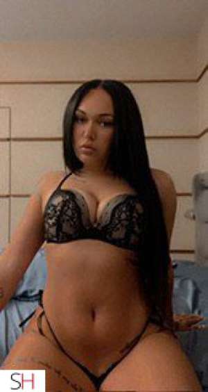 22 year old Caucasian Escort in Delta/Surrey/Langley Lellow Available Now