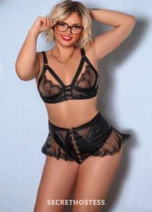 25 year old European Escort in London Martina Sparkles, escort