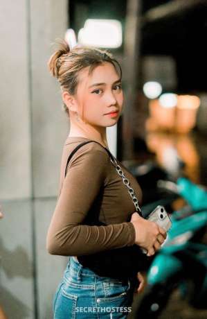 19 year old Escort in Manila Ariana, escort