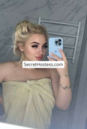 20 year old Caucasian Escort in Wroclaw Katalinka, Independent
