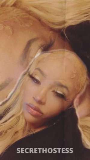 24 year old Escort in Bakersfield CA Shes not shy