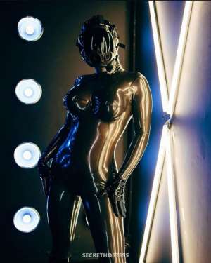 23Yrs Old Escort 172CM Tall Abu Dhabi Image - 3