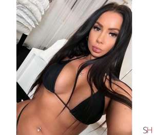 24 year old Latino Escort in Birmingham .qween of_b.j_hot and sensual.best for u, Independent