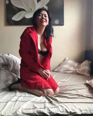 40 year old Asian Escort in Brisbane Brisbane city Asian cougar just arrived