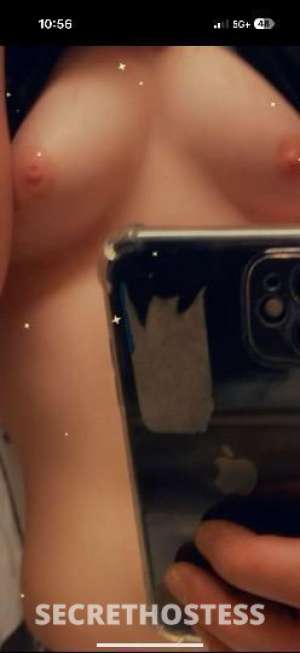 25 year old Escort in Buffalo NY Car date specials, incall,outcalls &amp; facetime deals 