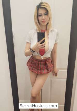 29 year old Escort in London Ivy, Movida Escorts Agency