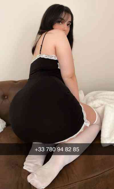 26 year old Escort in Feldkirch Léa indépendent