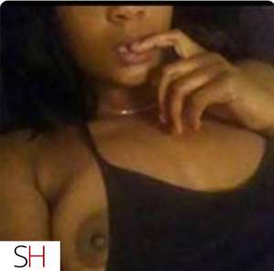 real and seductive cash in person Lina 587,400,3640 in/o in St. John's