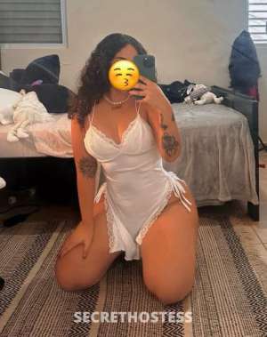 23 year old Latino Escort in Chicago IL My Name is Sophia ?Real, Only available for this week