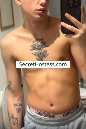 J21 22Yrs Old British Escort Brunette Brown Eyes 49KG 175CM 22 year old Escort in Bolton