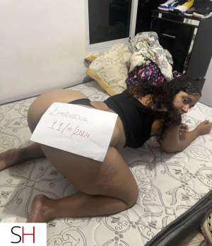 26 year old Latino Escort in Vancouver i'm available love 24 hours a day