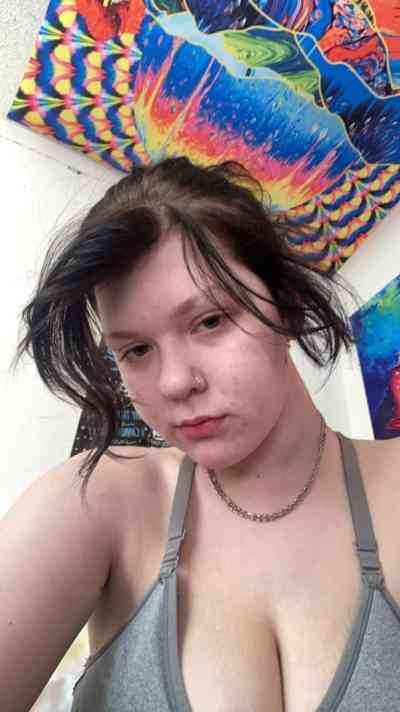 22 year old Escort in Koper I’m down for all type of sex service