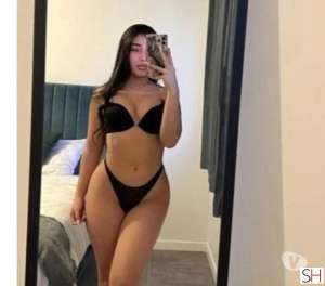 23 year old Pakistani Escort in Slough Pakistani girl good services no Rush no fake, Independent