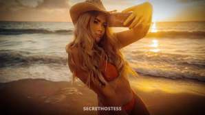 24 year old Escort in Brisbane Cheaky. Fun beach babe wants to get wet all over your cock, 