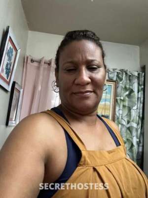 name is yokeira in New London CT