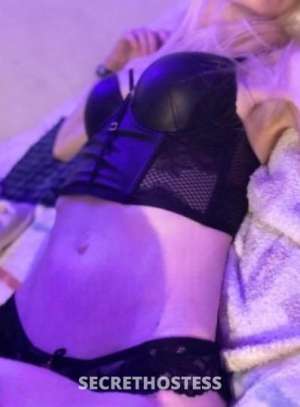 32 year old Escort in Cincinnati OH LEIGHBBY! GFE, FS, BBBJ, DATY, CONTENT&amp;FT SHOWS/VID 
