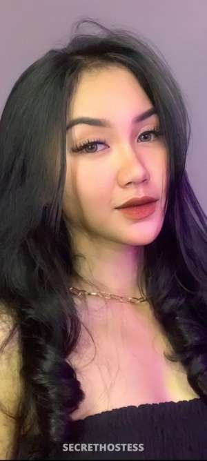 Viona, escort in Surabaya