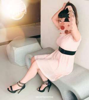 23 year old Indian Escort in London Komal Only Cam Service and video Show❤, escort